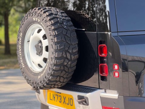 Land Rover Defender 3.0 Defender Hard Top D MHEV Auto 4WD 3dr 25