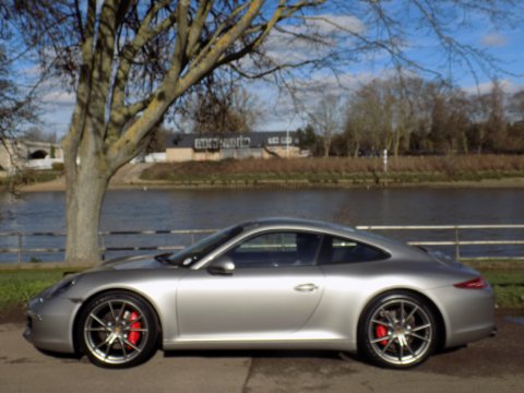 Porsche 911 991.1 CARRERA S 38