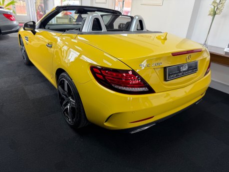 Mercedes-Benz SLC 2.0 SLC200 Final Edition Convertible 2dr Petrol Manual Euro 6 (s/s) (184ps) 12