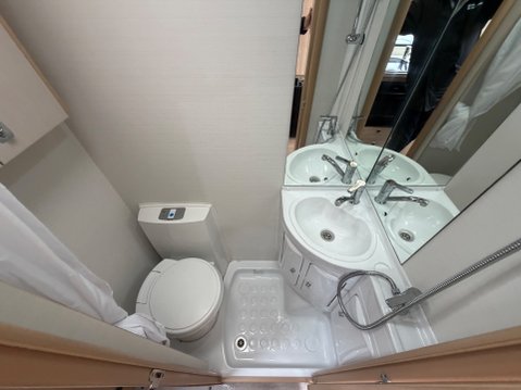 Elddis Majestic 135 ONLY 10,000 MILES FROM NEW 2 BERTH C/BUILT 21