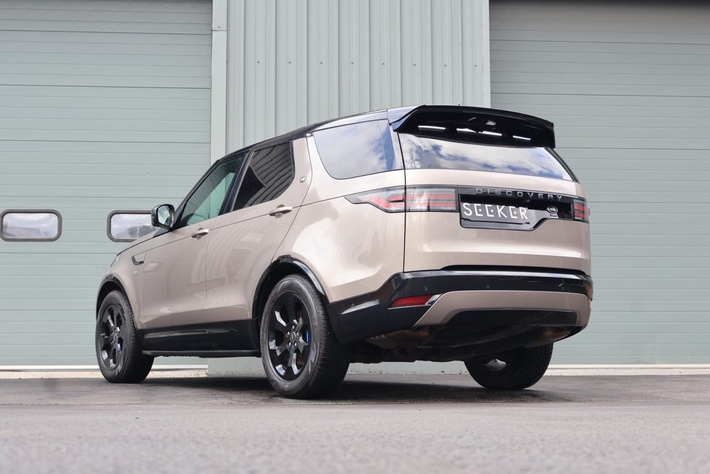 Land Rover Discovery R-DYNAMIC SE MHEV STYLED BY SEEKER 4