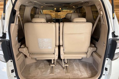 Toyota Vellfire V6 L Edition 57
