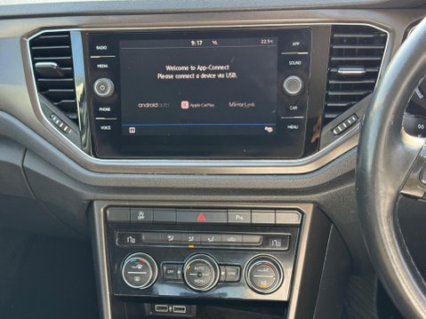 Volkswagen T-Roc 1.5 TSI EVO SE Euro 6 (s/s) 5dr 13