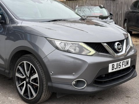 Nissan Qashqai 1.5 dCi Tekna 2WD Euro 5 (s/s) 5dr 11