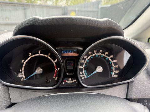 Ford Fiesta 1.0T EcoBoost Zetec Hatchback 5dr Petrol Manual Euro 5 (s/s) (100 ps) 30