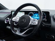 Mercedes-Benz GLA 2.0 GLA220d AMG Line (Premium Plus) SUV 5dr Diesel 8G-DCT 4MATIC Euro 6 (s/ 14