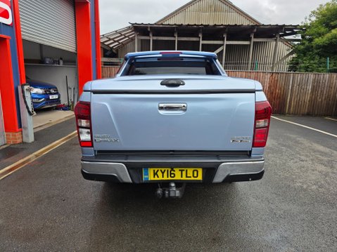 Isuzu D-Max TD CENTURION DCB AUTO 7