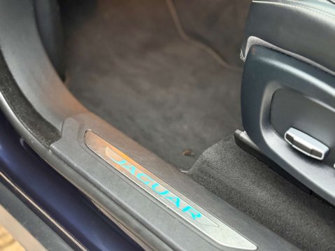 Jaguar F-Pace 2.0 F-Pace R-Sport AWD D Auto 4WD 5dr 58