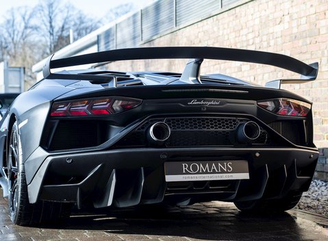 Lamborghini Aventador SVJ LP 770-4 26