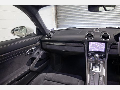 Porsche 718 Cayman 2.5T GTS PDK Euro 6 (s/s) 2dr 39