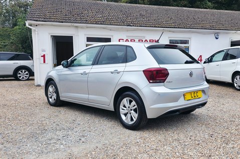 Volkswagen Polo SE EVO.. 5 SERVICES.. INSURANCE GROUP.. STUNNING EXAMPLE 10
