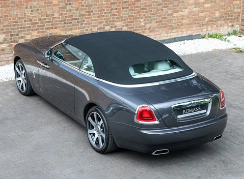 Rolls-Royce Dawn 10