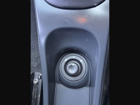 Dacia Duster 1.2 Duster Laureate TCe 4x2 5dr 29