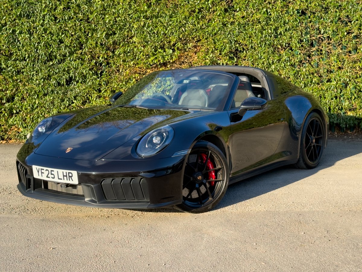 Porsche 911 GTS Targa