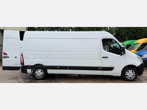 Renault Master 2.3 dCi 35 Panel Van 5dr Diesel Manual FWD LWB Medium Roof Euro 4 (100 ps) 25