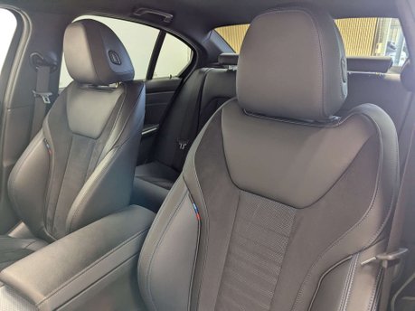 BMW 3 Series 2.0 320i M Sport Auto 4dr 36