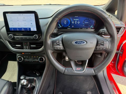 Ford Fiesta 1.5 Fiesta ST-3 T 5dr 32