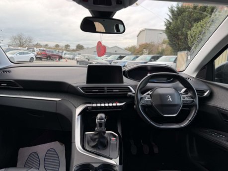 Peugeot 3008 1.2 3008 Allure PureTech S/S 5dr 19