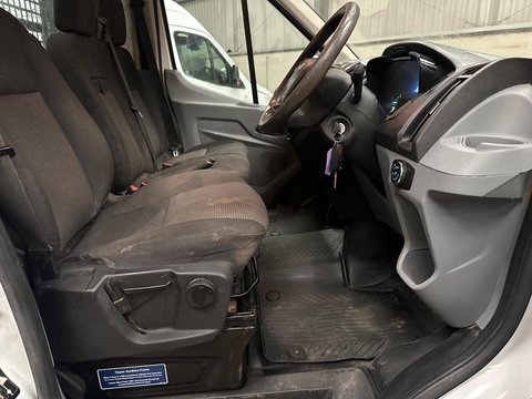 Ford Transit 350 C/C RWD DRW TIPPER 12