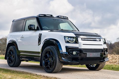 Land Rover Defender 90 Obsidian WideTrak D250 S Hardtop 2
