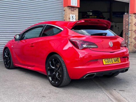 Vauxhall Astra GTC 2.0T VXR Euro 6 (s/s) 3dr 24
