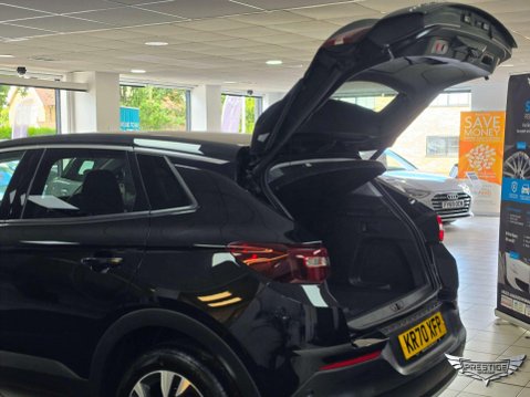Vauxhall Grandland X 1.5 Turbo D Griffin Euro 6 (s/s) 5dr 41