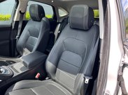 Jaguar E-Pace 2.0 P250 R-Dynamic HSE Auto AWD Euro 6 (s/s) 5dr 36