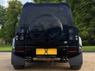 Land Rover Defender V8 6