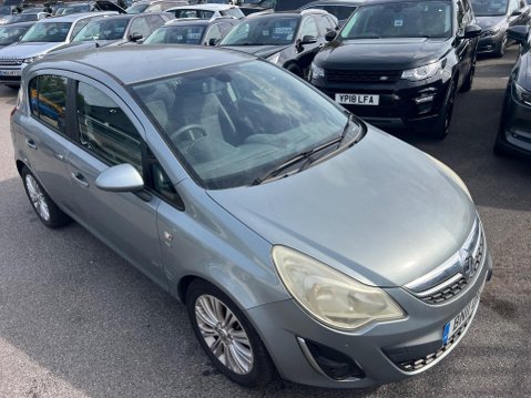 Vauxhall Corsa 1.4 16V SE Euro 5 5dr 8