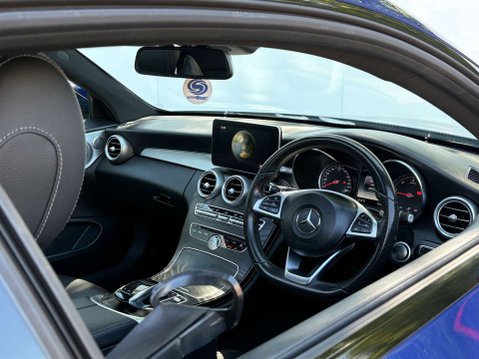 Mercedes-Benz C Class 2.1 C 250 AMG Line Premium+ D Auto 2dr 31