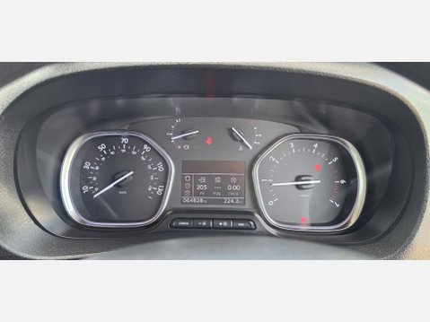Vauxhall Vivaro SPORTIVE 3100 L2 H1 6 SEATER KOMBI 2.0D 120ps EU6 19
