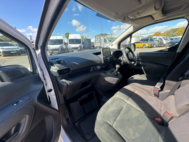 Citroen Berlingo SWB L1H1 Low Roof Enterprise 1000 Air Con Sensors 11