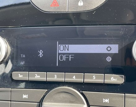 Renault Clio 1.1 Clio Play 5dr 28