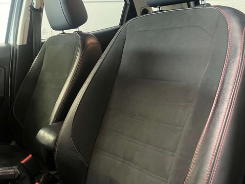 Ford Ecosport 1.0 EcoSport ST-Line 5dr 44