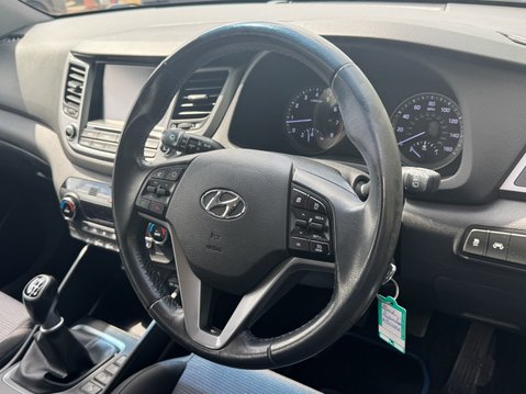 Hyundai TUCSON 1.6 GDi Blue Drive SE Nav SUV 5dr Petrol Manual Euro 6 (s/s) (132 ps) 12
