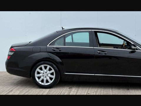 Mercedes-Benz S Class 3.0 S320 CDi Auto 4dr 4
