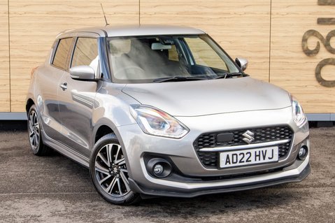 Suzuki Swift SZ5 DUALJET MHEV 1