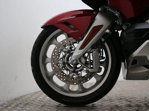 Honda GL1800 Goldwing GL 1800 GOLDWING J TOUR 28