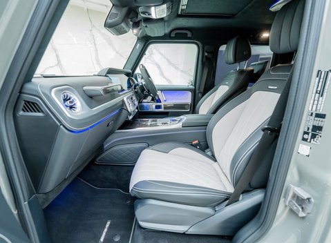 Mercedes-Benz G Class AMG G 63 CARBON EDITION 20