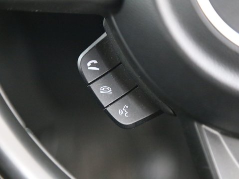 Suzuki Swift 1.2 Dualjet MHEV SZ-L Euro 6 (s/s) 5dr 12