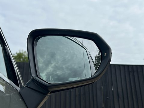 Audi Q3 TFSI QUATTRO S LINE 22