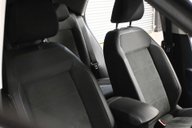Volkswagen T-Roc 1.5 T-Roc Style TSI Semi-Auto 5dr 46