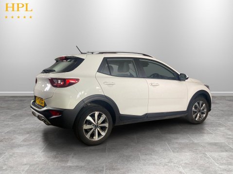 Kia Stonic 1.0 T-GDi 2 SUV 5dr Petrol Manual Euro 6 (s/s) (99 bhp) Air Con - Alloy Wh 7
