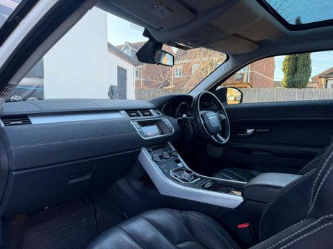 Land Rover Range Rover Evoque 2.2 SD4 Dynamic Auto 4WD Euro 5 (s/s) 3dr 52