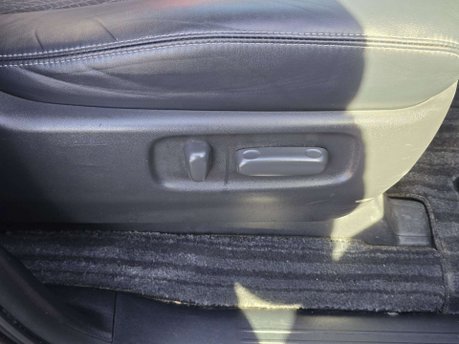 Toyota Estima Auto+Petrol+LowMiles+7Seater 14