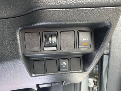 Nissan Qashqai N-CONNECTA DIG-T 26