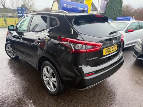 Nissan Qashqai 1.5 dCi N-Connecta Euro 6 (s/s) 5dr 6
