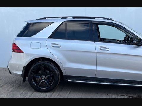 Mercedes-Benz GLE 2.1 GLE 250 D 4Matic AMG Line Premium Auto 4WD 5dr 31