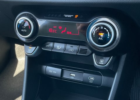 Kia Picanto 1.2 SPECIAL EDITION SHADOW 21