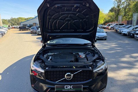 Volvo XC60 RECHARGE T8 ULTIMATE DARK AWD -PLUG IN HYBRID - VAT Q -PAN ROOF  65